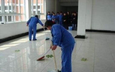 专业家居与物业保洁服务 水管清洗与日常保洁方案